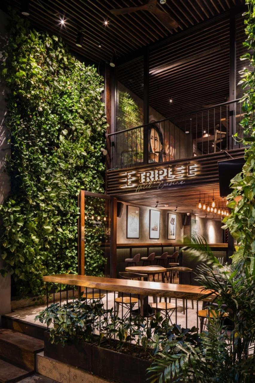 Triple E Hotel Ho Şi Min Exterior foto